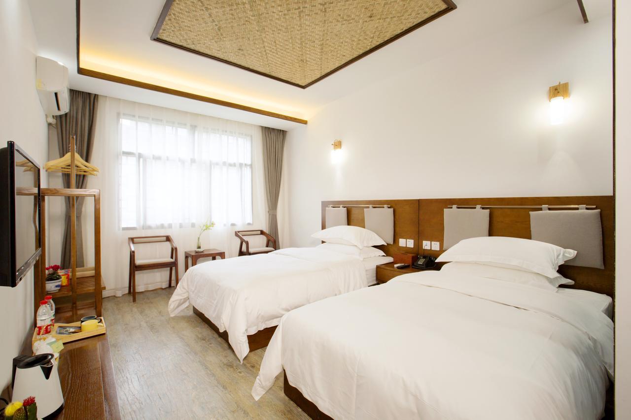 Fenghuang Poshan Inn Feng-chuang Exteriér fotografie