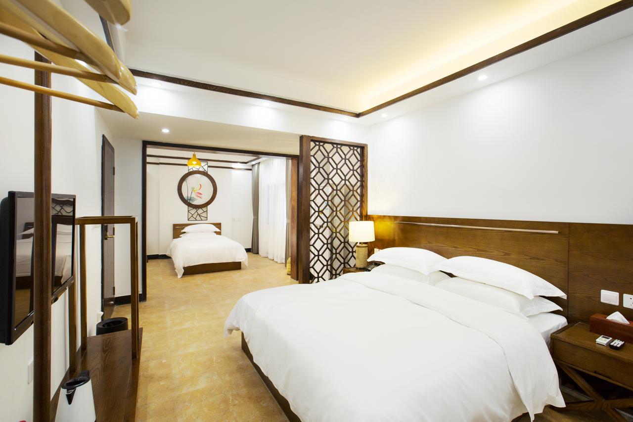 Fenghuang Poshan Inn Feng-chuang Exteriér fotografie